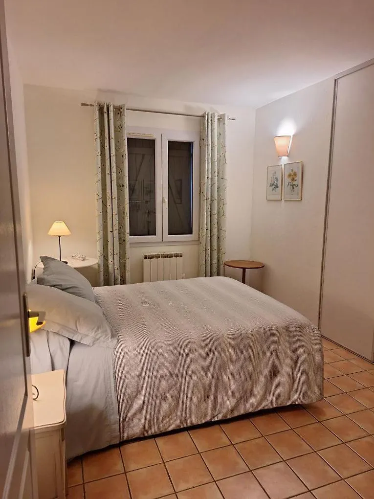 Belle Maison Jardin Piscine Pres Avignon Villeneuve-les-Avignon