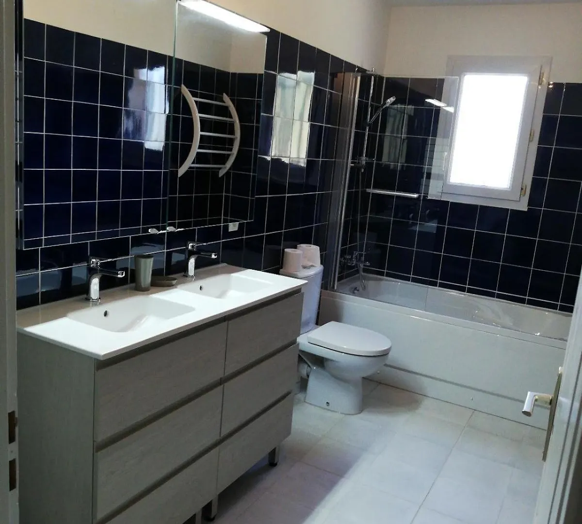 Belle Maison Jardin Piscine Pres Avignon Villeneuve-les-Avignon Holiday home